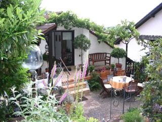 Ferienwohnung Esthal Ferienwohnung am Michelsberg picture 1